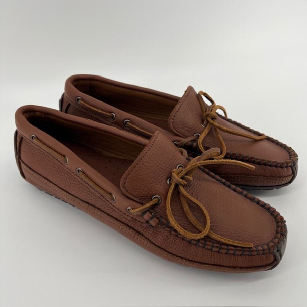NEW Minnetonka Moosehide Weekend Leather Moccasin Mens 10 Camel Brown Driving